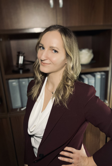 JUDr. Lenka Bogárová, advokát